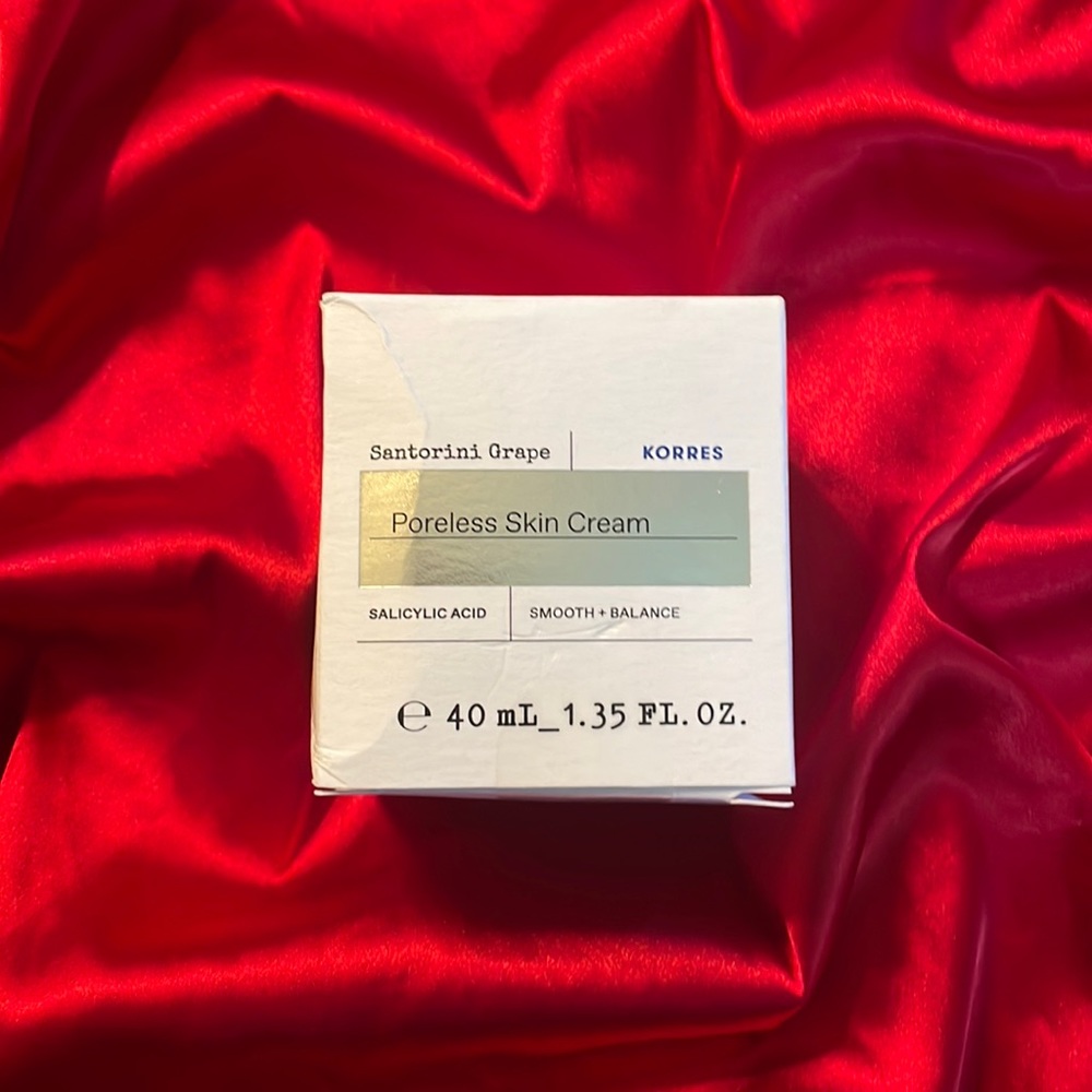 Korres Santorini Grape Poreless Skin Cream